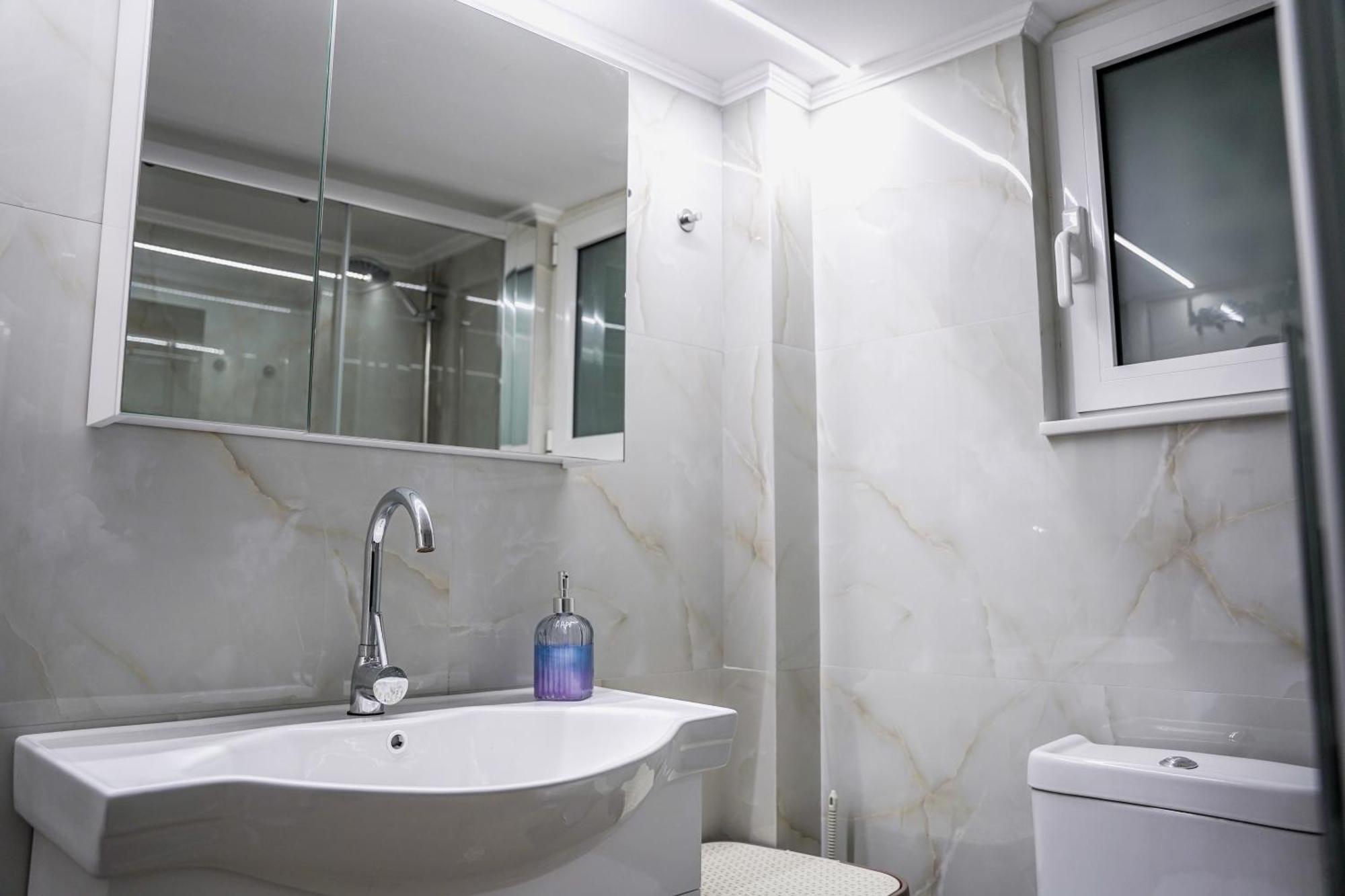 Cozy Cloud Apartment นาฟปลิโอ ภายนอก รูปภาพ
