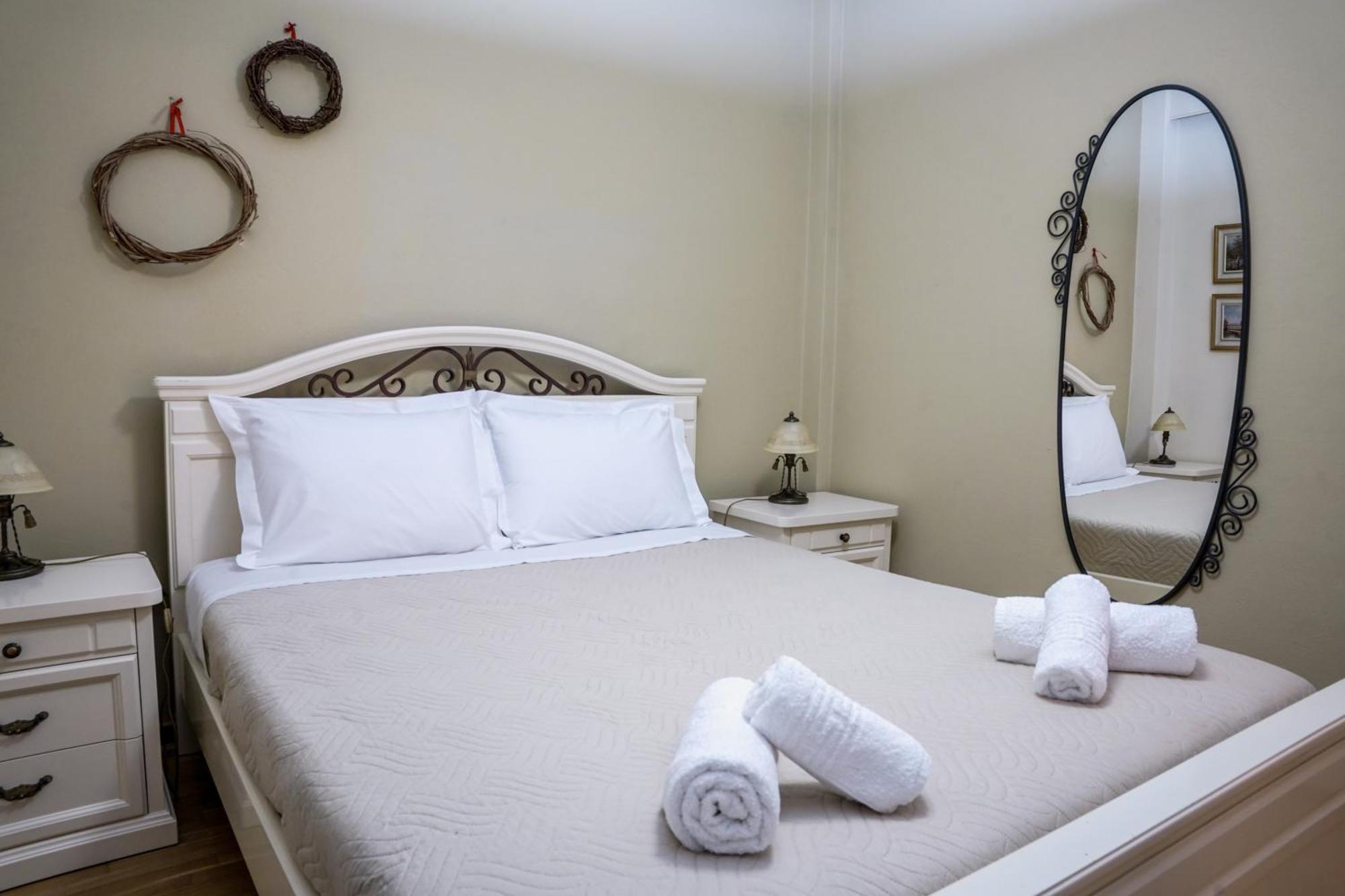 Cozy Cloud Apartment นาฟปลิโอ ภายนอก รูปภาพ