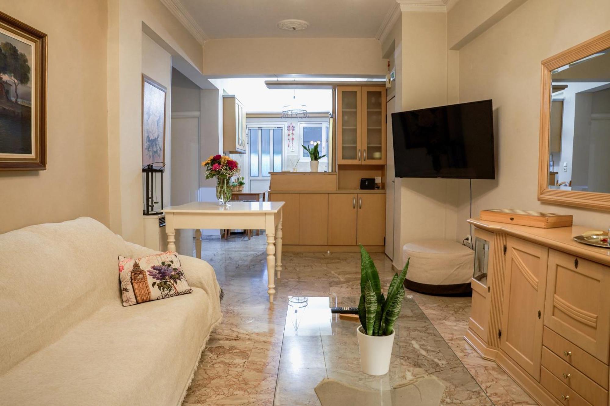 Cozy Cloud Apartment นาฟปลิโอ ภายนอก รูปภาพ